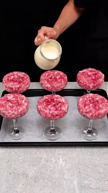 chessy stuffed meatballs potatoe bake