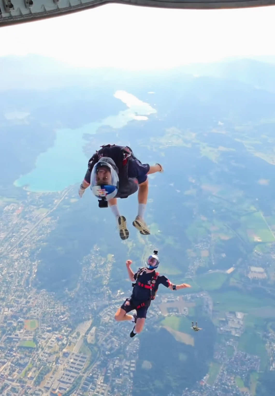 Video shared by @skyadrenaline